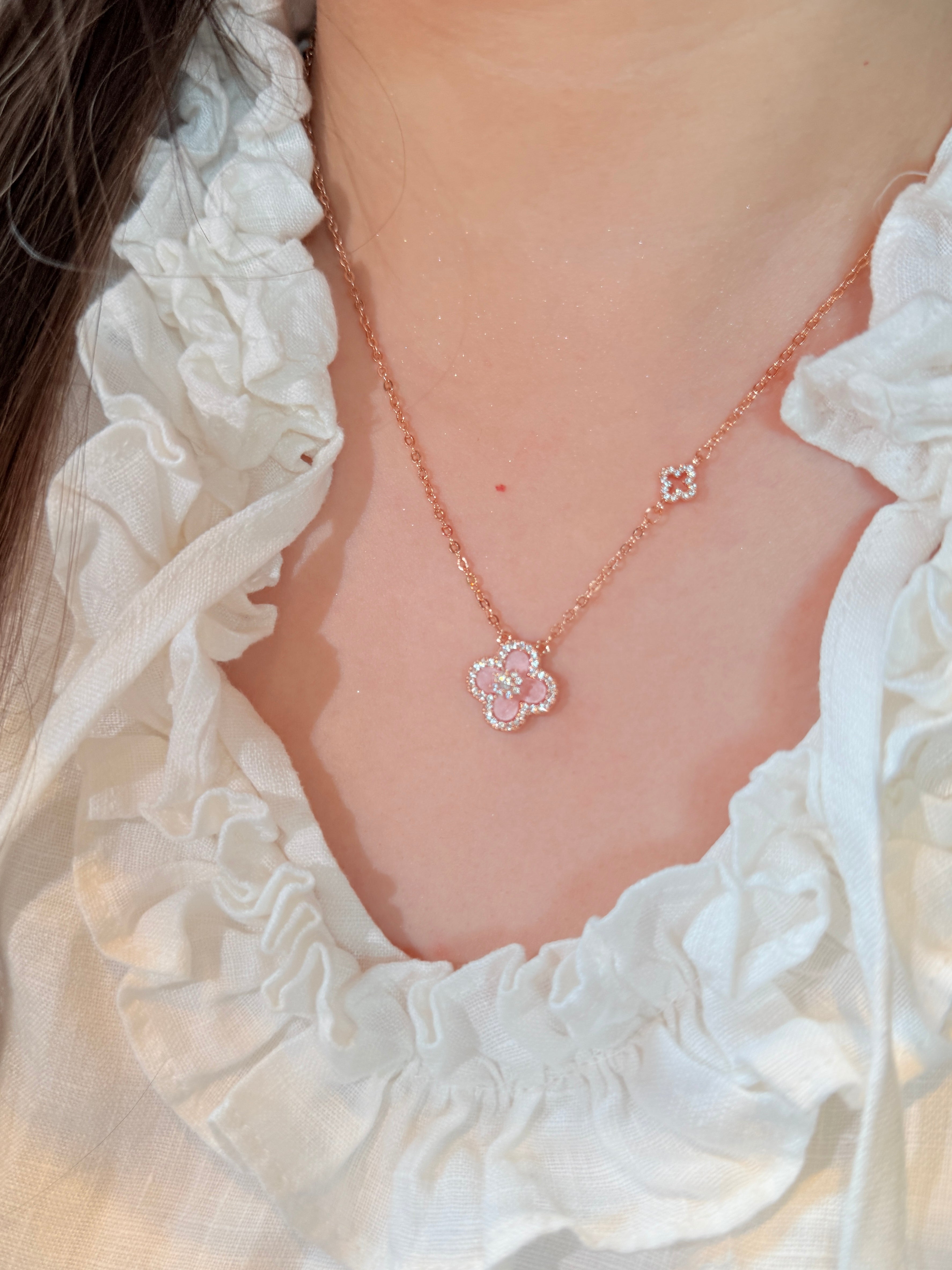 Artemisia - Sakura Cleef Set
